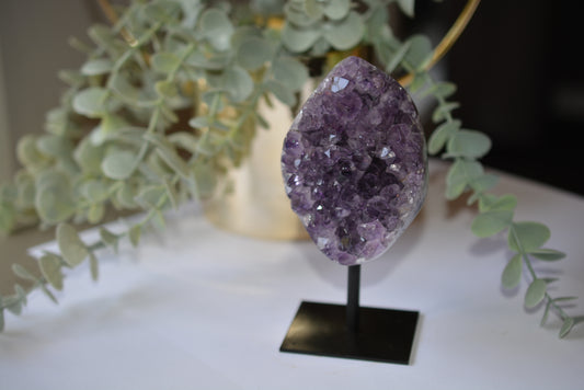 Amethyst Cluster on Stand Oval image 0