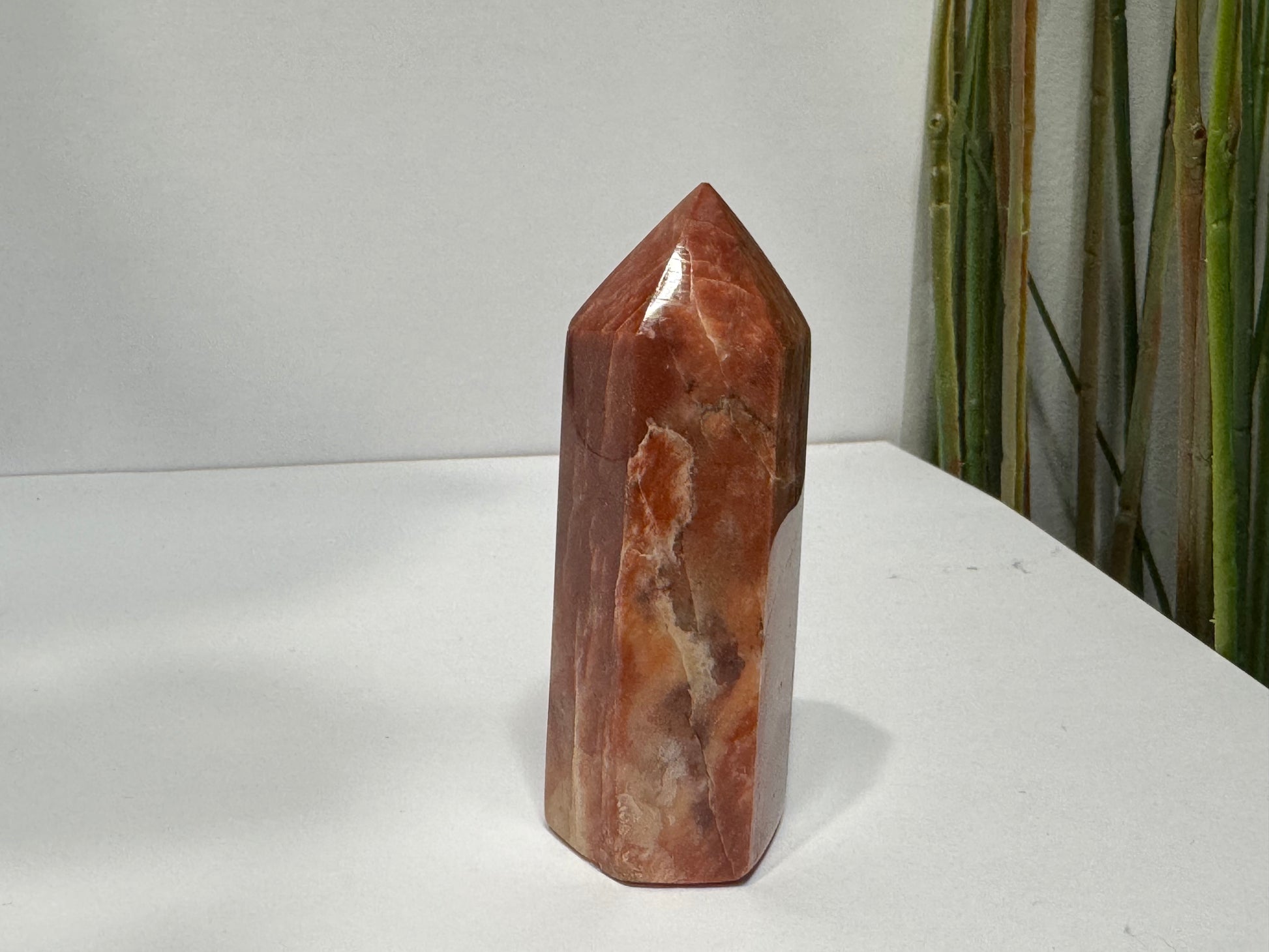 Red Feldspar | Point image 0