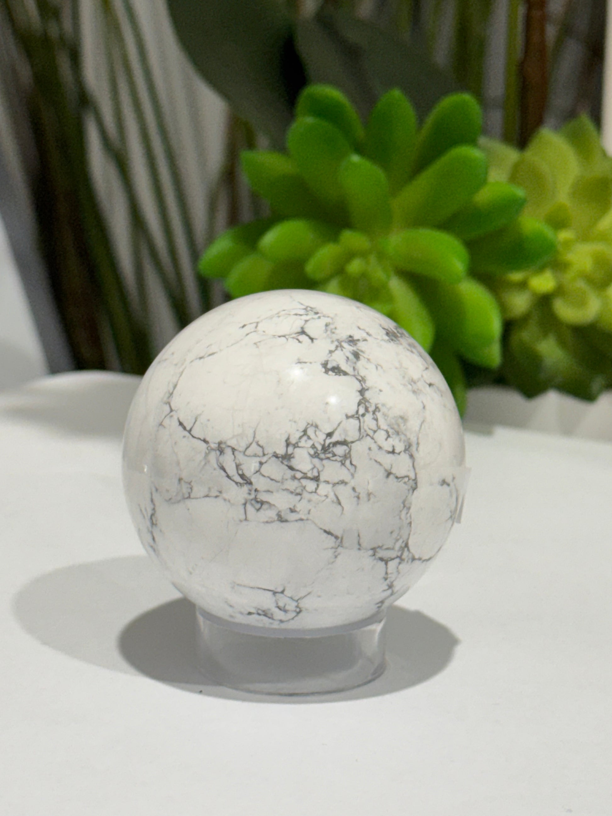 White Howlite | Sphere image 0